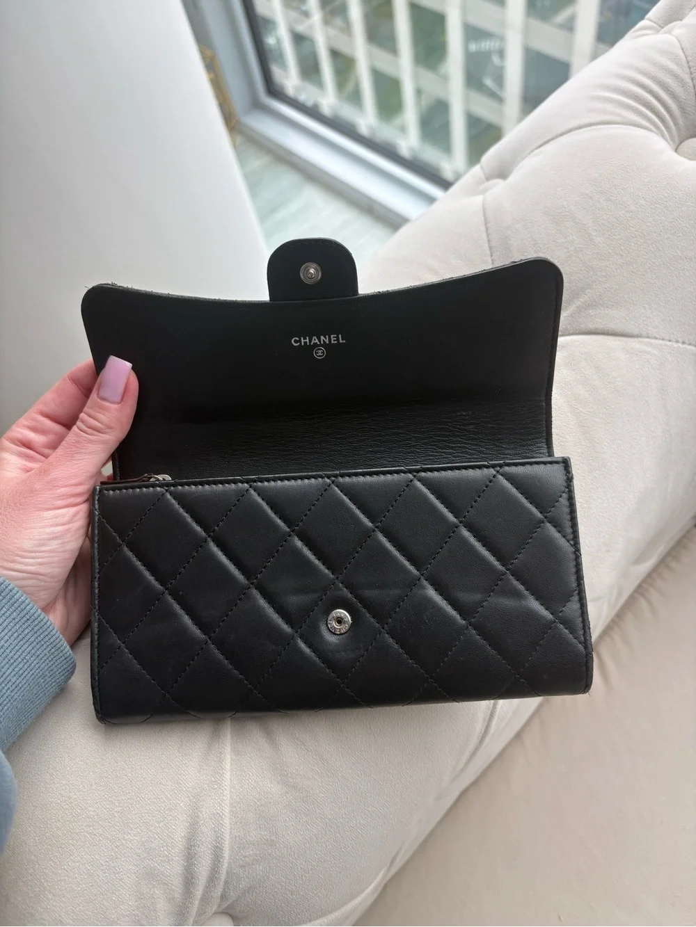 AUTHENTIC CHANEL GUSSET FLAP  BLACK QUILTED LEATHER WALLET ON CHAIN